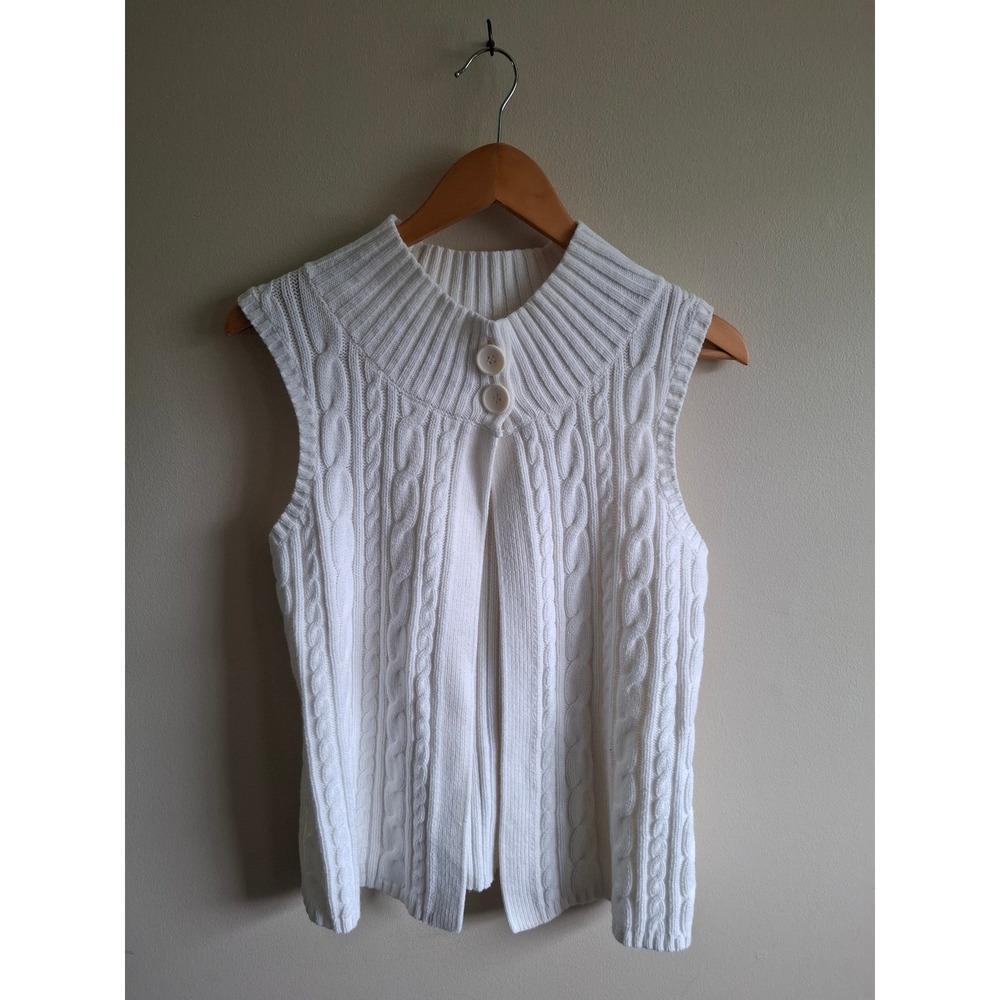 White Cable Knit Sweater Vest Cottagecore Coastal Grandma Preppy Soft Girl M